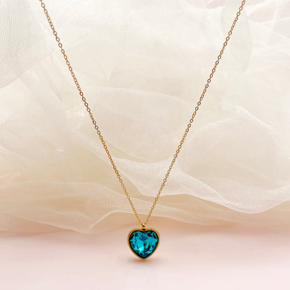 Vintage Style Luxurious Heart Shape Stainless Steel Plating Inlay Zircon Gold Plated Pendant Necklace