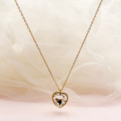 Vintage Style Luxurious Heart Shape Stainless Steel Plating Inlay Zircon Gold Plated Pendant Necklace