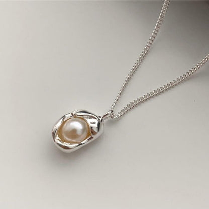 French Style Geometric Sterling Silver Plating Inlay Freshwater Pearl Pendant Necklace