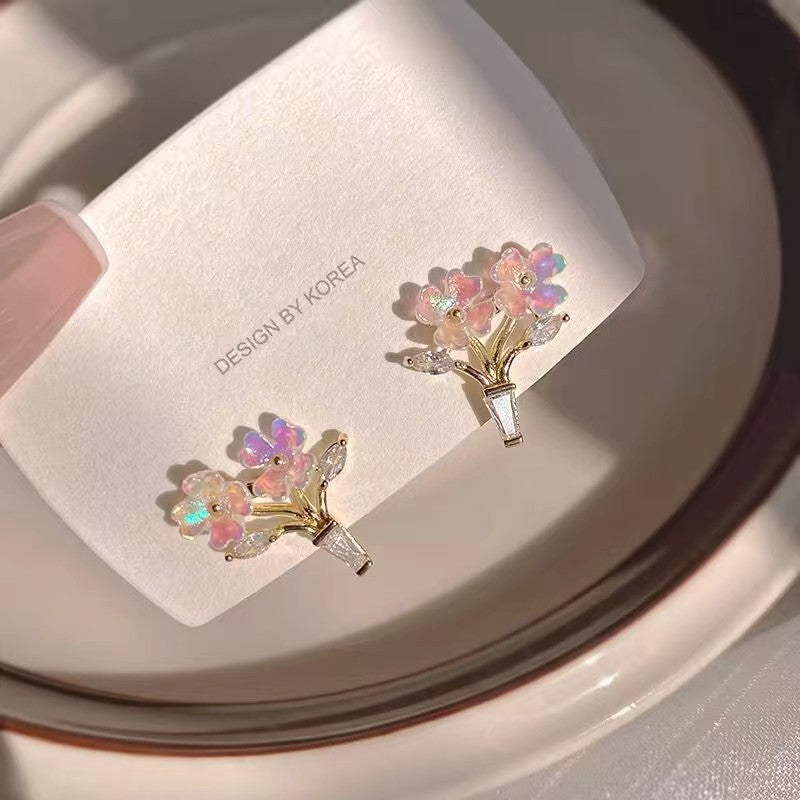 1 Pair Sweet Geometric Heart Shape Flower Plating Inlay Alloy Zircon Ear Studs