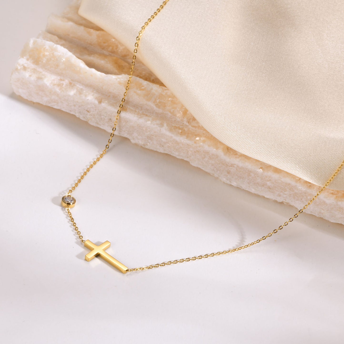 Simple Style Cross Titanium Steel Gold Plated Zircon Gold Plated Necklace