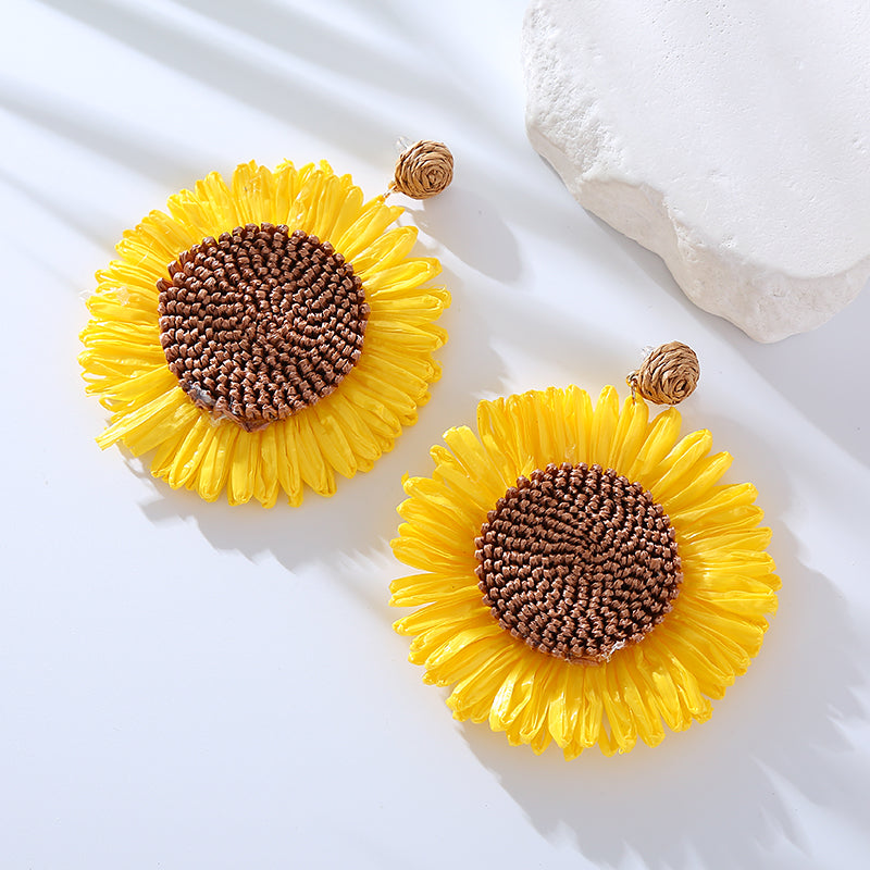 1 Pair Elegant Queen Sunflower Braid Raffia Drop Earrings