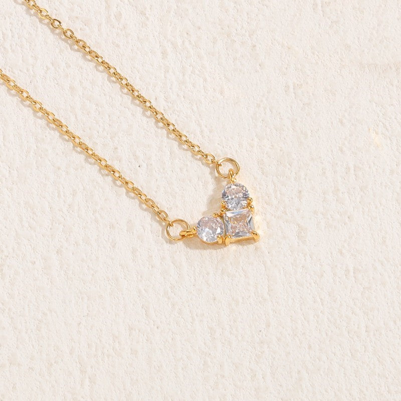 Elegant Princess Heart Shape Butterfly Brass 14k Gold Plated Zircon Pendant Necklace In Bulk