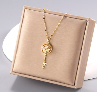 Simple Style Flower Copper Zircon Pendant Necklace In Bulk