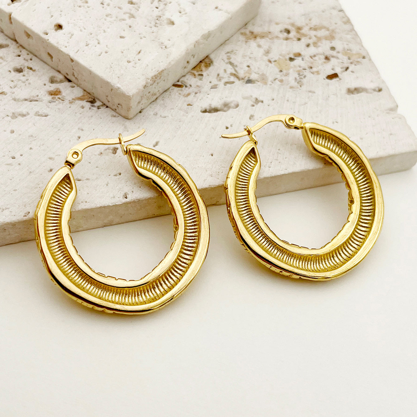 1 Pair Retro Roman Style Solid Color Plating Stainless Steel Gold Plated Hoop Earrings