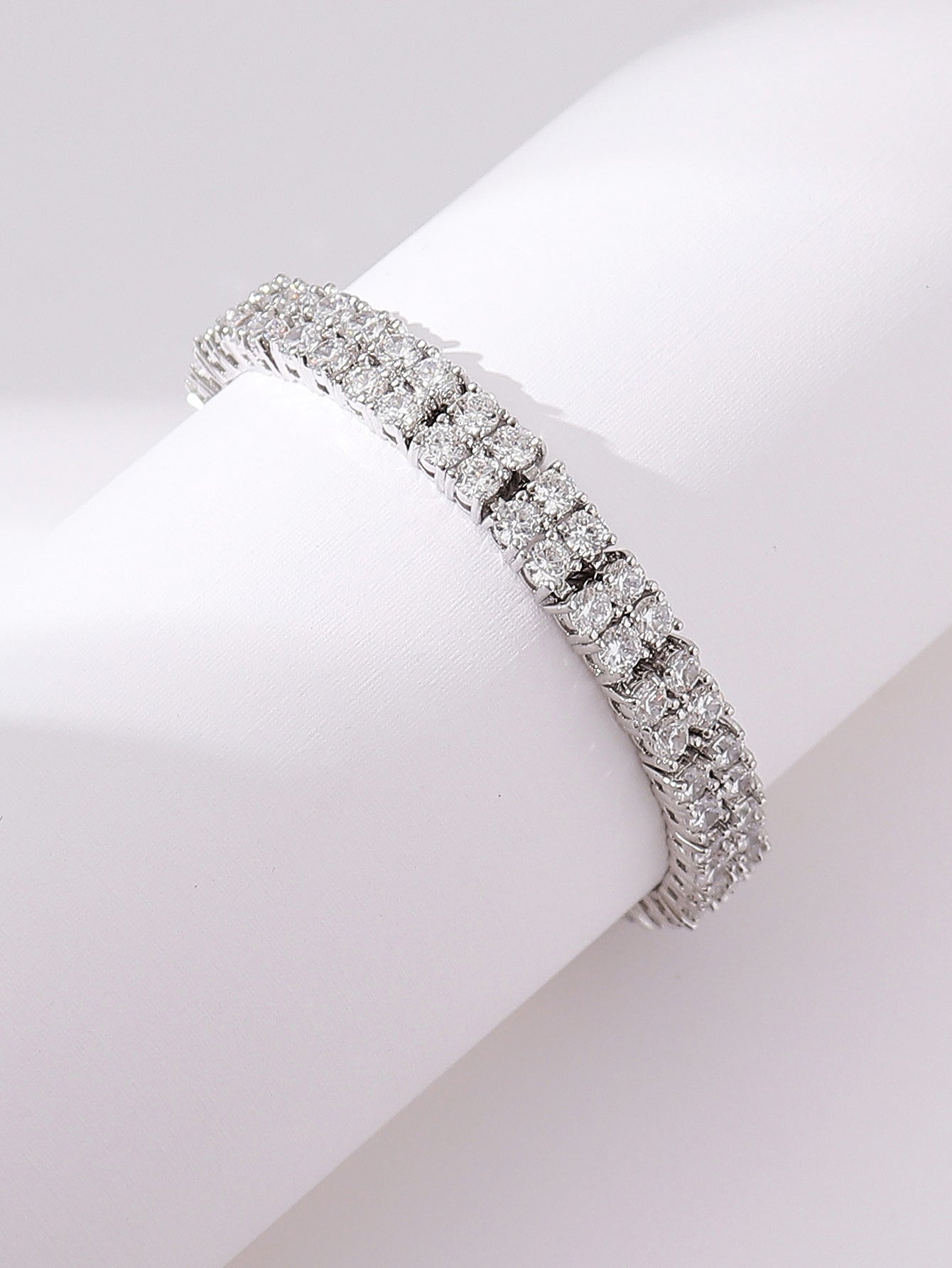 Shiny Four Leaf Clover Grain Rhinestones Artificial Crystal Wholesale Bracelets