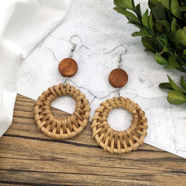 1 Pair Simple Style Geometric Mixed Materials Rattan Drop Earrings