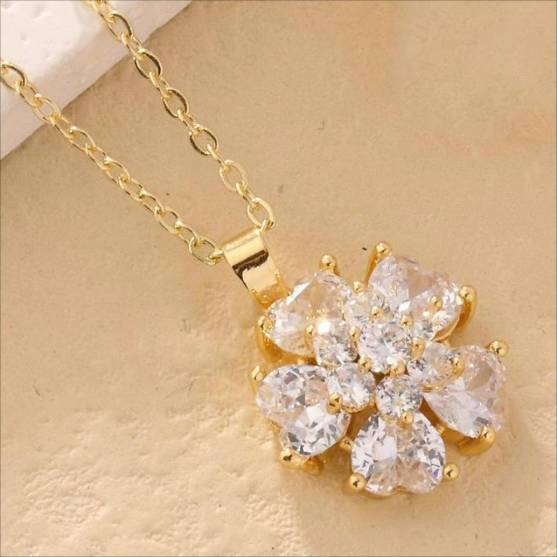 Simple Style Round Flower Copper Zircon Necklace Pendant In Bulk