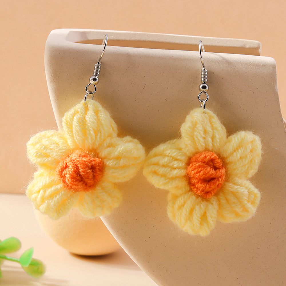 1 Pair Cute Flower Knit Drop Earrings