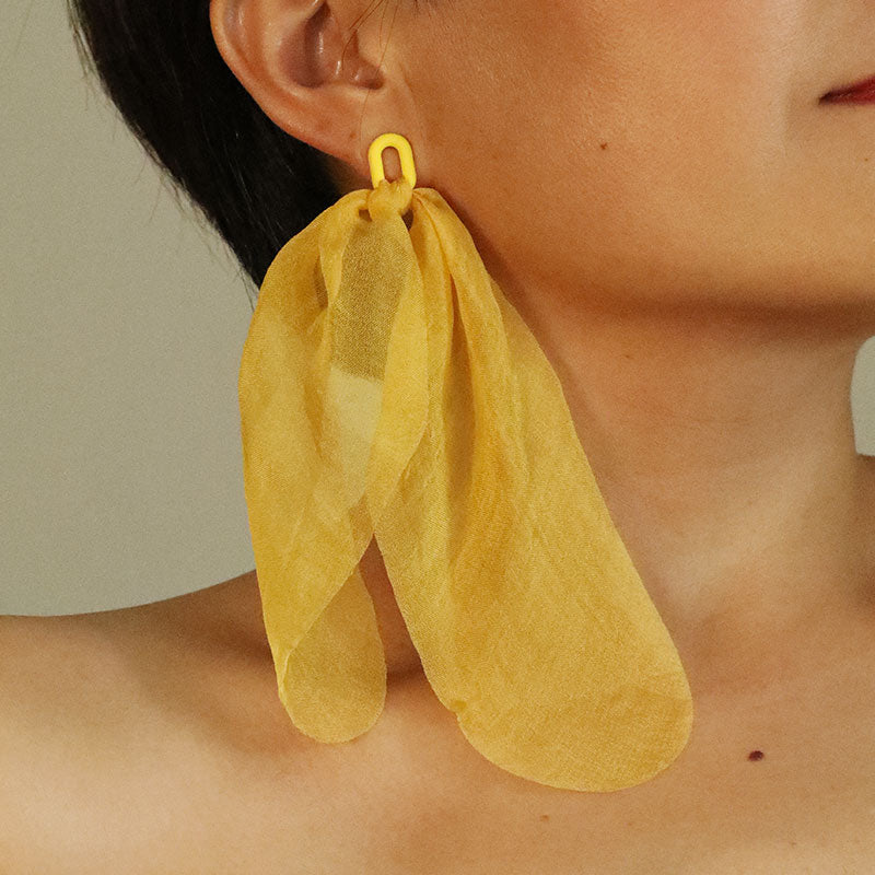 1 Pair Sweet Artistic Solid Color Cloth Drop Earrings