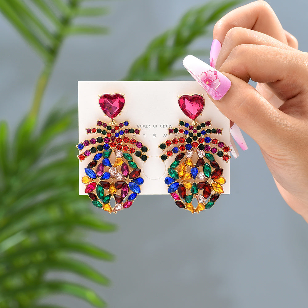 1 Pair Elegant Retro Luxurious Heart Shape Pineapple Hollow Out Inlay Zinc Alloy Rhinestones Dangling Earrings