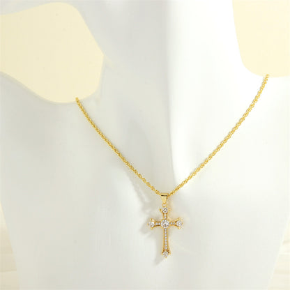 Simple Style Cross Heart Shape Copper 18k Gold Plated Zircon Pendant Necklace In Bulk