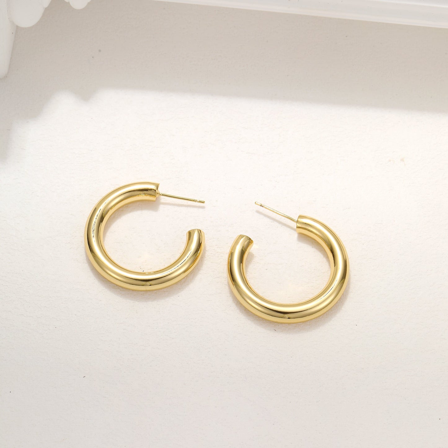 1 Pair Simple Style C Shape Plating Inlay Copper Zircon Hoop Earrings Ear Studs