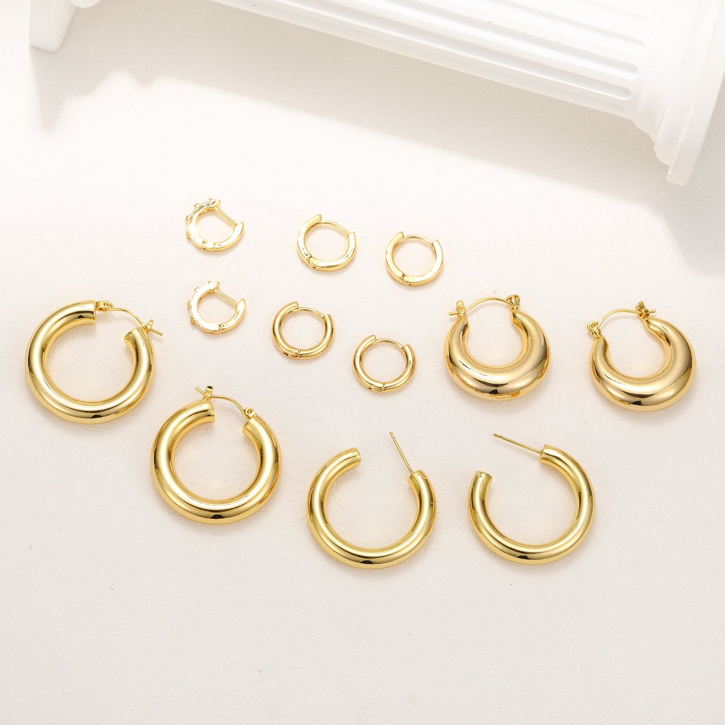 1 Pair Simple Style C Shape Plating Inlay Copper Zircon Hoop Earrings Ear Studs