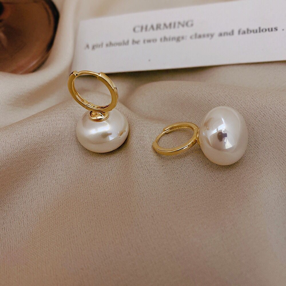 1 Pair Simple Style Round Inlay Alloy Pearl Drop Earrings