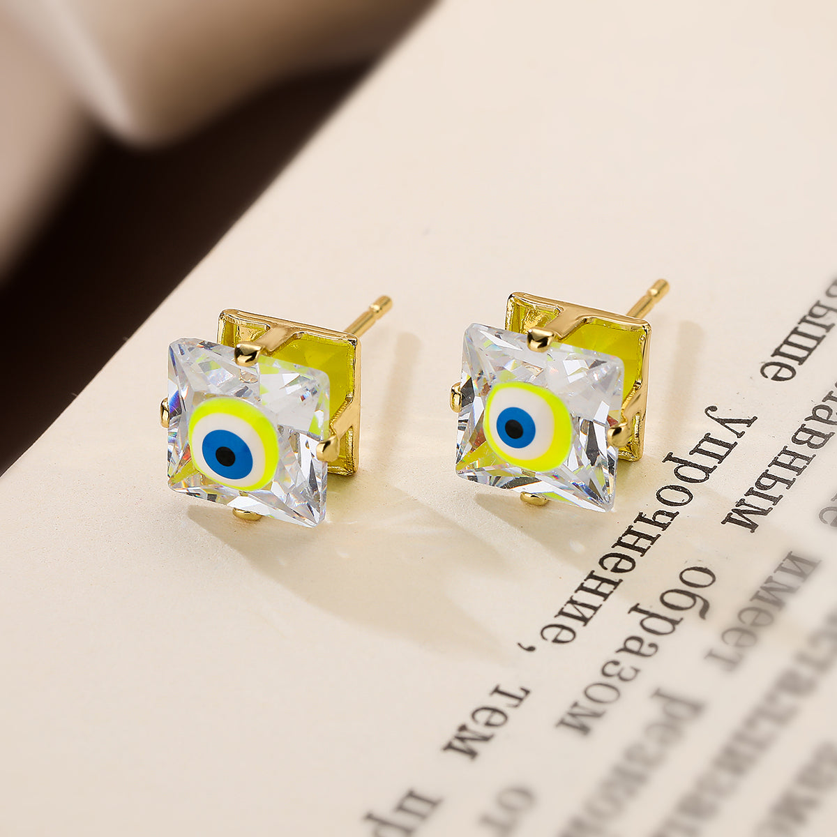 1 Pair Simple Style Commute Devil's Eye Enamel Plating Inlay Copper Zircon 18k Gold Plated Ear Studs