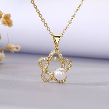 Simple Style Commute Pentagram Butterfly Copper Plating Inlay Artificial Pearls Zircon 18k Gold Plated Pendant Necklace