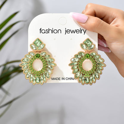 1 Pair Retro Exaggerated Geometric Plating Hollow Out Inlay Zinc Alloy Rhinestones Drop Earrings