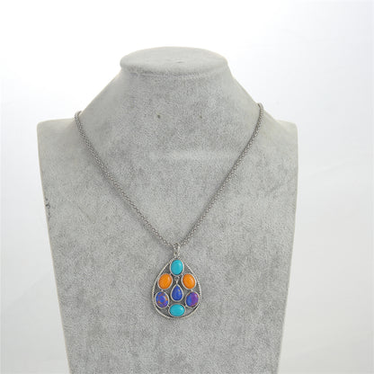 Retro Irregular Water Droplets Flower Alloy Hollow Out Inlay Acrylic Natural Stone Women's Pendant Necklace