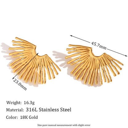 1 Pair Vintage Style Simple Style Classic Style C Shape Plating Inlay Stainless Steel Zircon 18k Gold Plated Ear Studs