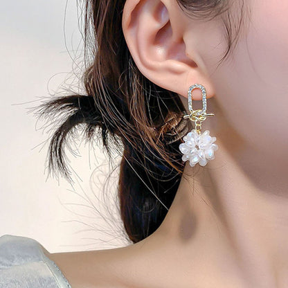 1 Pair Sweet Flower Imitation Pearl Alloy Drop Earrings