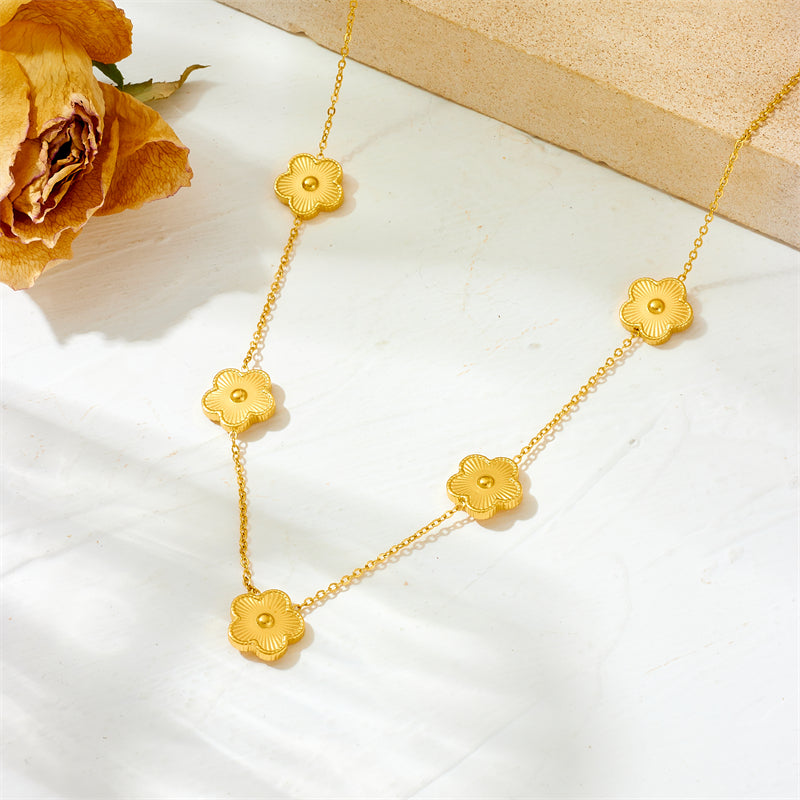 Wholesale Retro Simple Style Flower Titanium Steel Inlay Artificial Gemstones Earrings Necklace