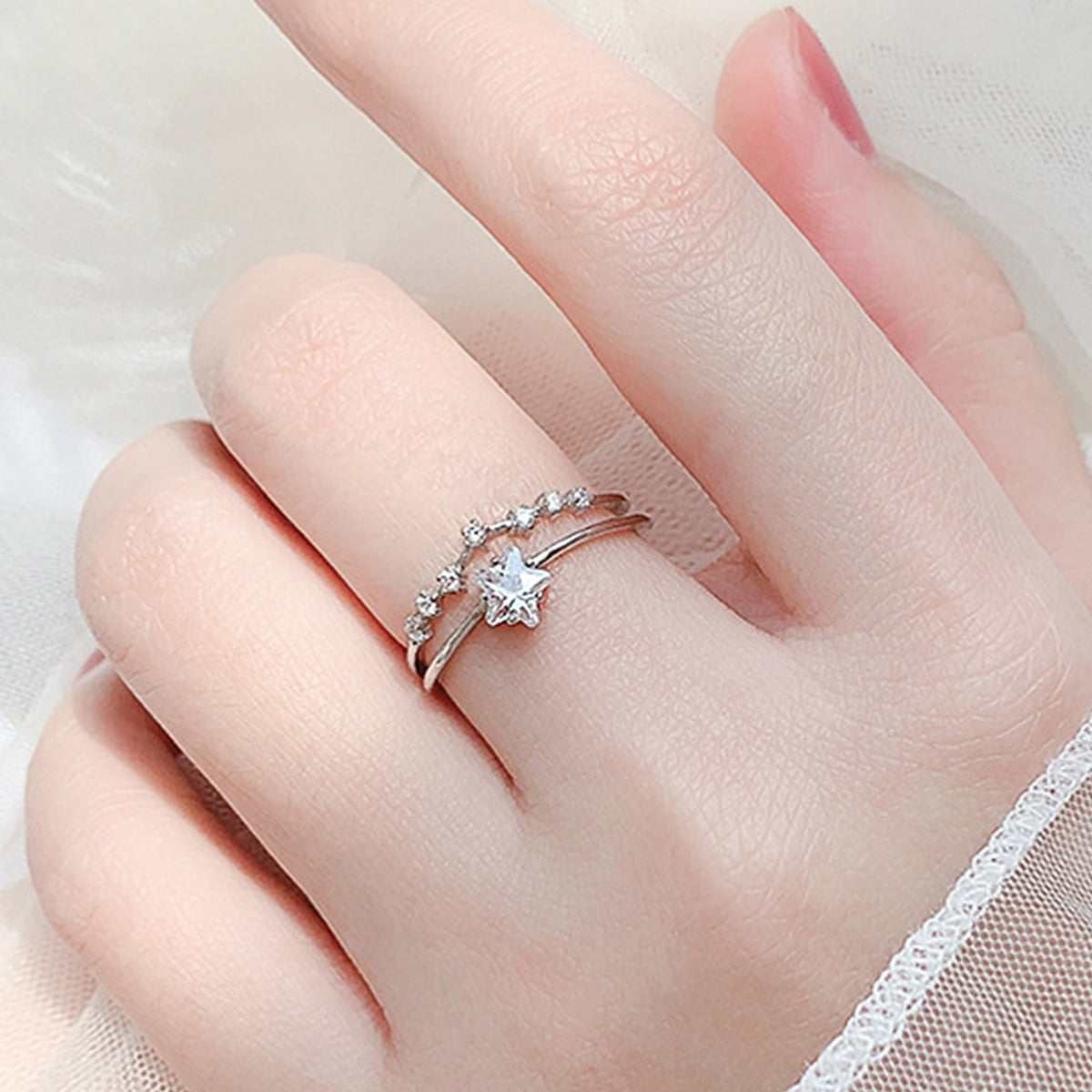 1 Piece Fashion Fish Tail Copper Inlay Artificial Pearls Zircon Open Ring