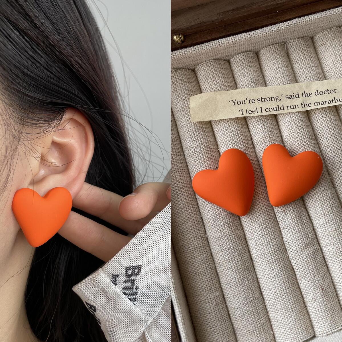 1 Pair Cute Sweet Heart Shape Solid Color Stoving Varnish Arylic Ear Studs