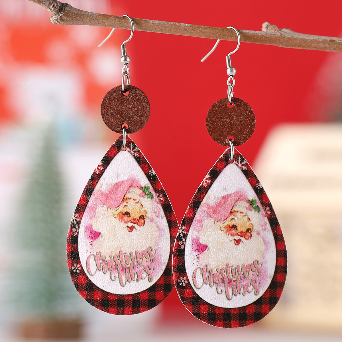 Wholesale Jewelry Cute Santa Claus Water Droplets Pu Leather Printing Drop Earrings