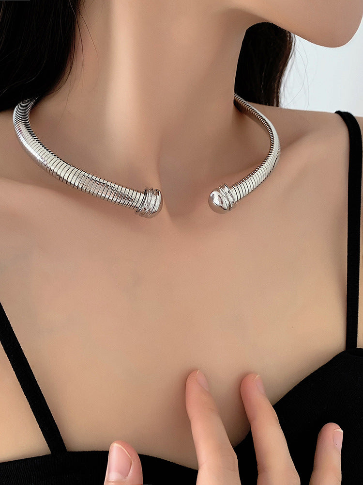 Modern Style Streetwear Solid Color Alloy Women's Choker