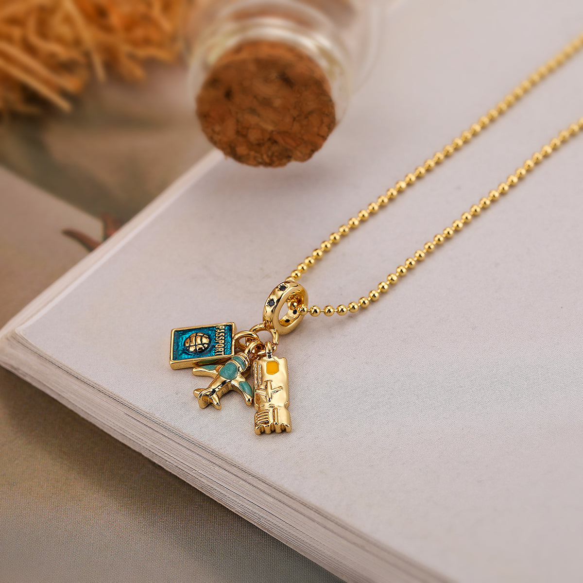 Simple Style Streetwear Bus Airplane Copper 18k Gold Plated Pendant Necklace In Bulk