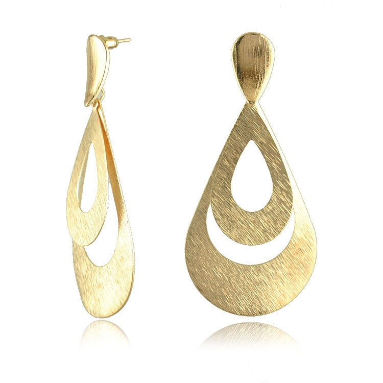 1 Pair Elegant Modern Style Irregular Irregular Plating Alloy Gold Plated Drop Earrings