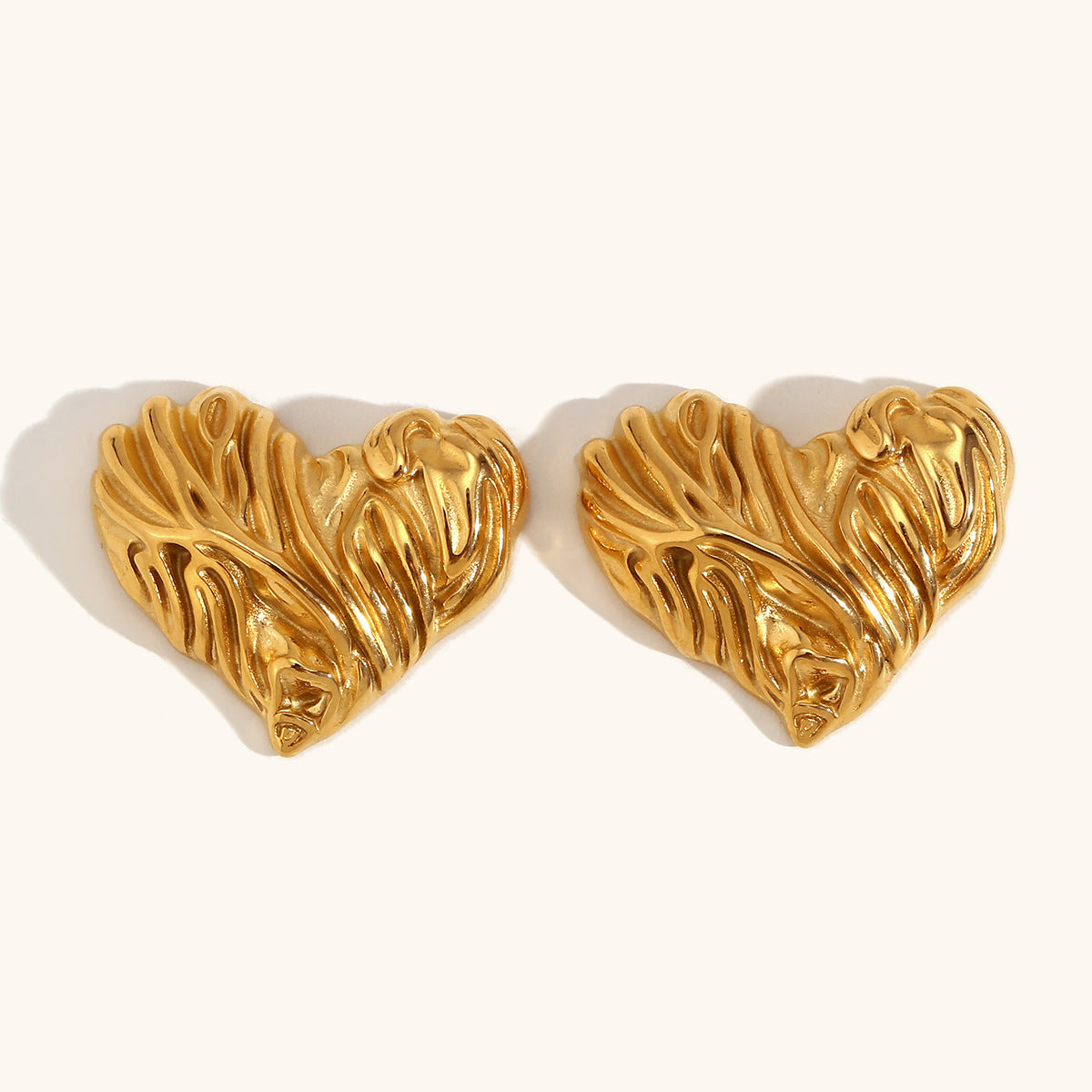 1 Pair Retro Lady Heart Shape Plating Stainless Steel Ear Studs