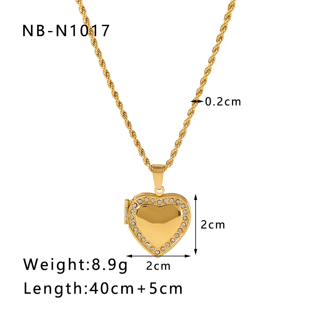 Ig Style Simple Style Artistic Envelope Heart Shape Stainless Steel Titanium Steel Plating Hollow Out Inlay Rhinestones Zircon 18k Gold Plated Gold Plated Silver Plated Pendant Necklace