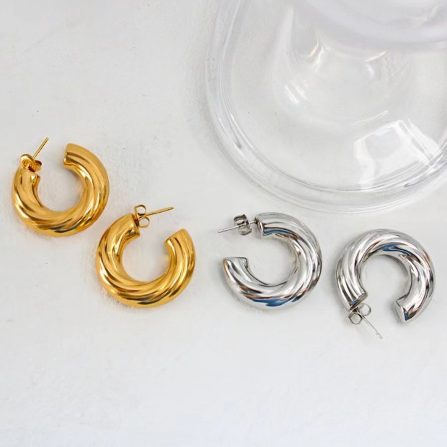 1 Pair Elegant Simple Style Solid Color Plating Stainless Steel 18k Gold Plated Earrings