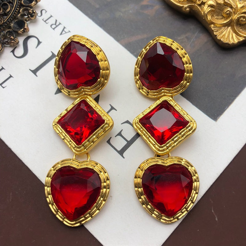 Wholesale Jewelry Retro Heart Shape Alloy Artificial Gemstones Gold Plated Plating Inlay Drop Earrings