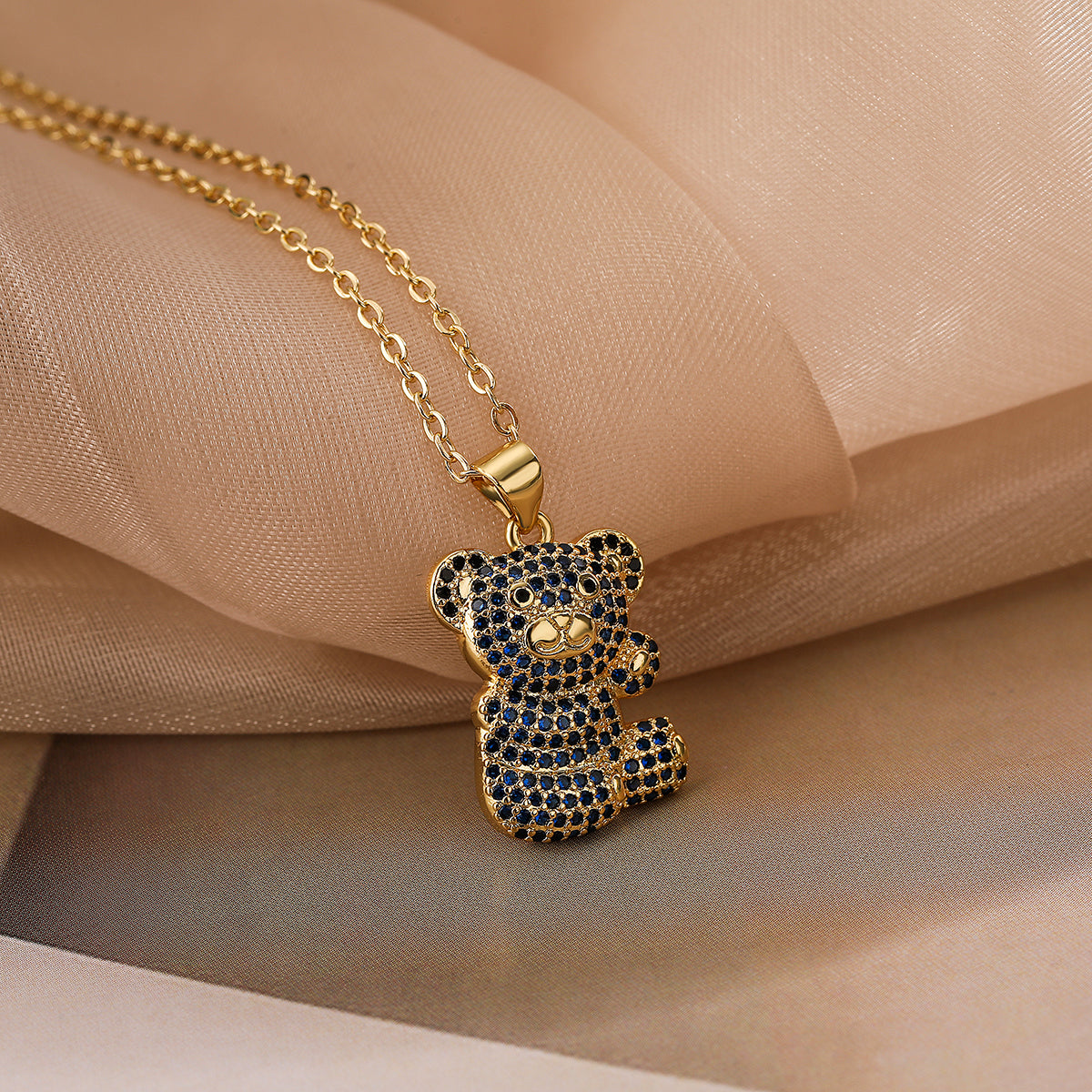 Cute Little Bear Copper Plating Inlay Zircon 18k Gold Plated Pendant Necklace