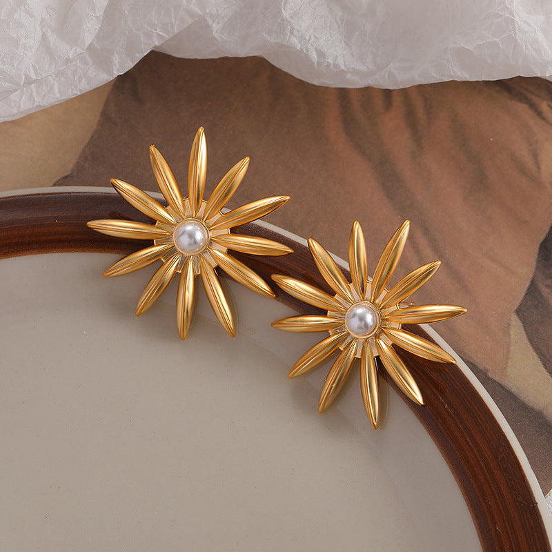 1 Pair Retro Geometric Flower Plating Copper Ear Studs