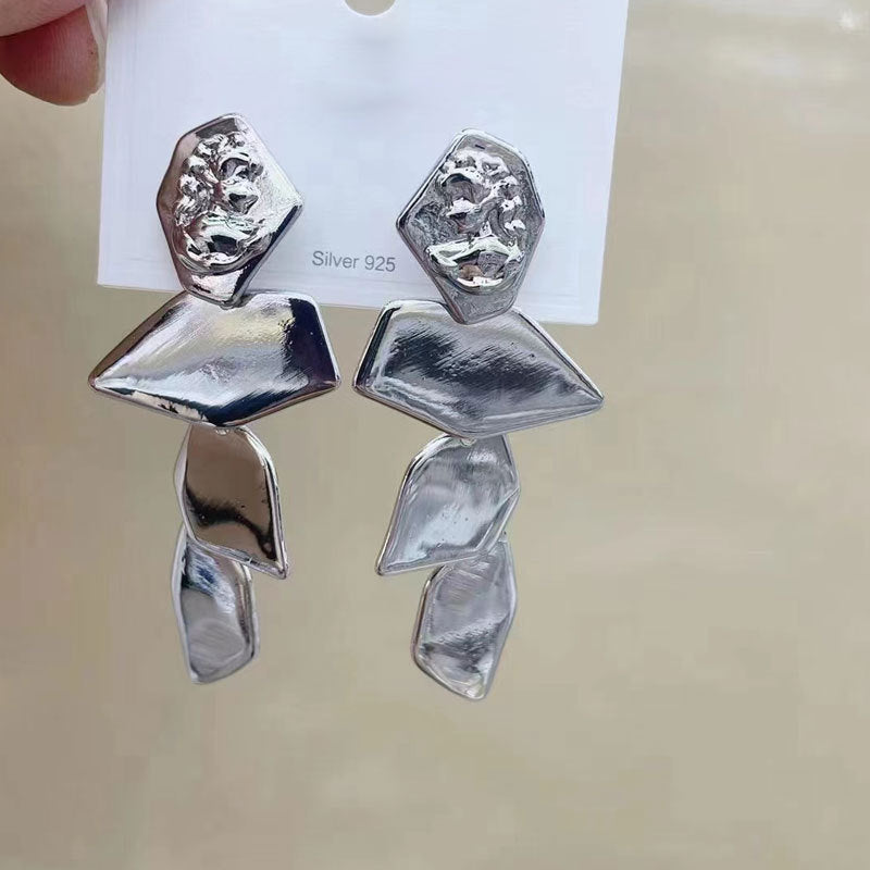 1 Pair Simple Style Irregular Irregular Alloy Ear Studs