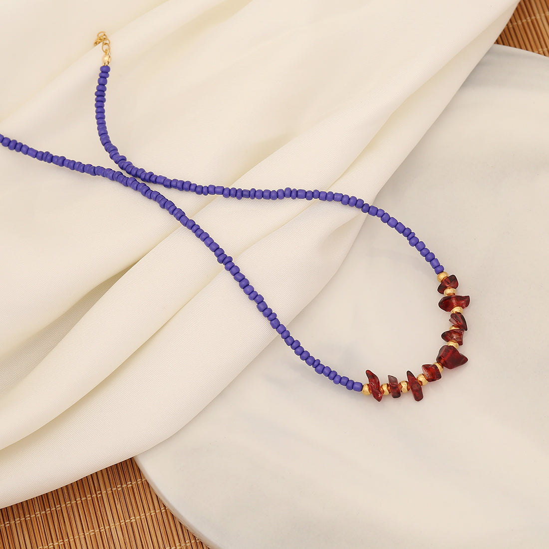 Elegant Lady Irregular Natural Stone Beaded Necklace