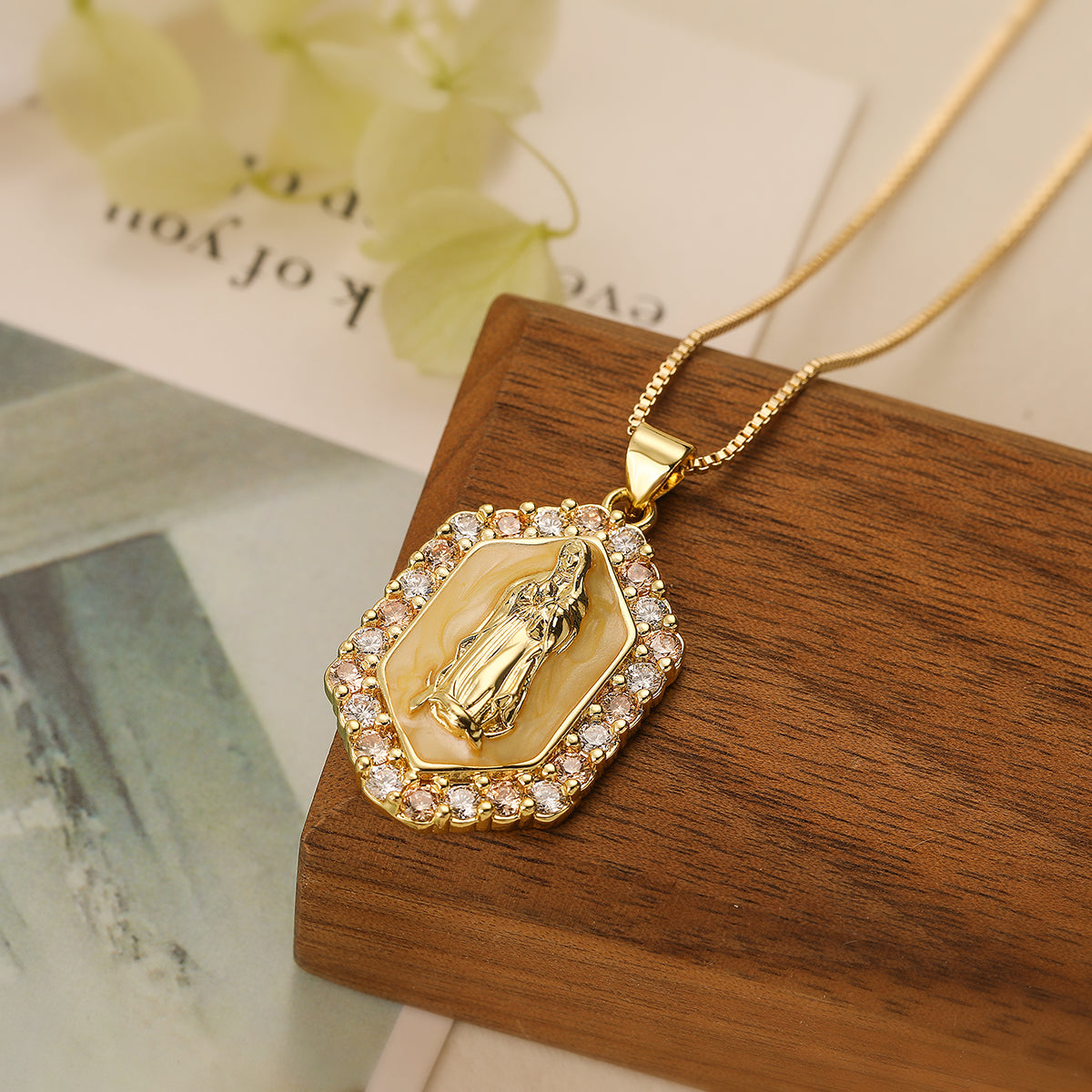 Simple Style Commute Square Copper Enamel Plating Inlay Zircon 18k Gold Plated Pendant Necklace