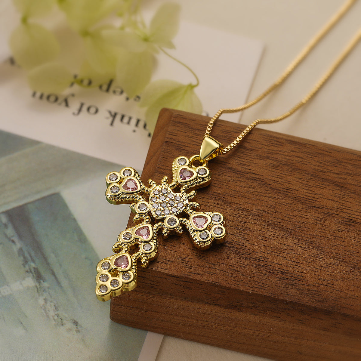 Simple Style Commute Cross Copper Plating Inlay Zircon 18k Gold Plated Pendant Necklace