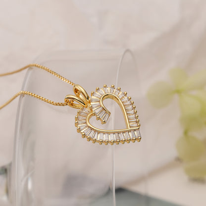 Wholesale Simple Style Commute Heart Shape Copper Plating Inlay 18K Gold Plated Zircon Pendant Necklace