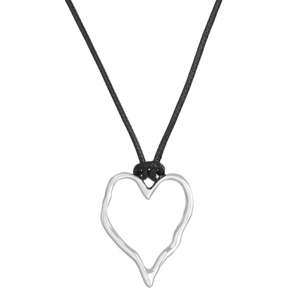 Ig Style Simple Style Classic Style Circle Heart Shape Alloy Leather Rope Polishing Women's Pendant Necklace