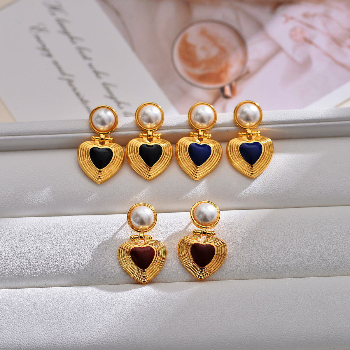 1 Pair Elegant Classical Heart Shape Inlay Copper Artificial Pearls Ear Studs