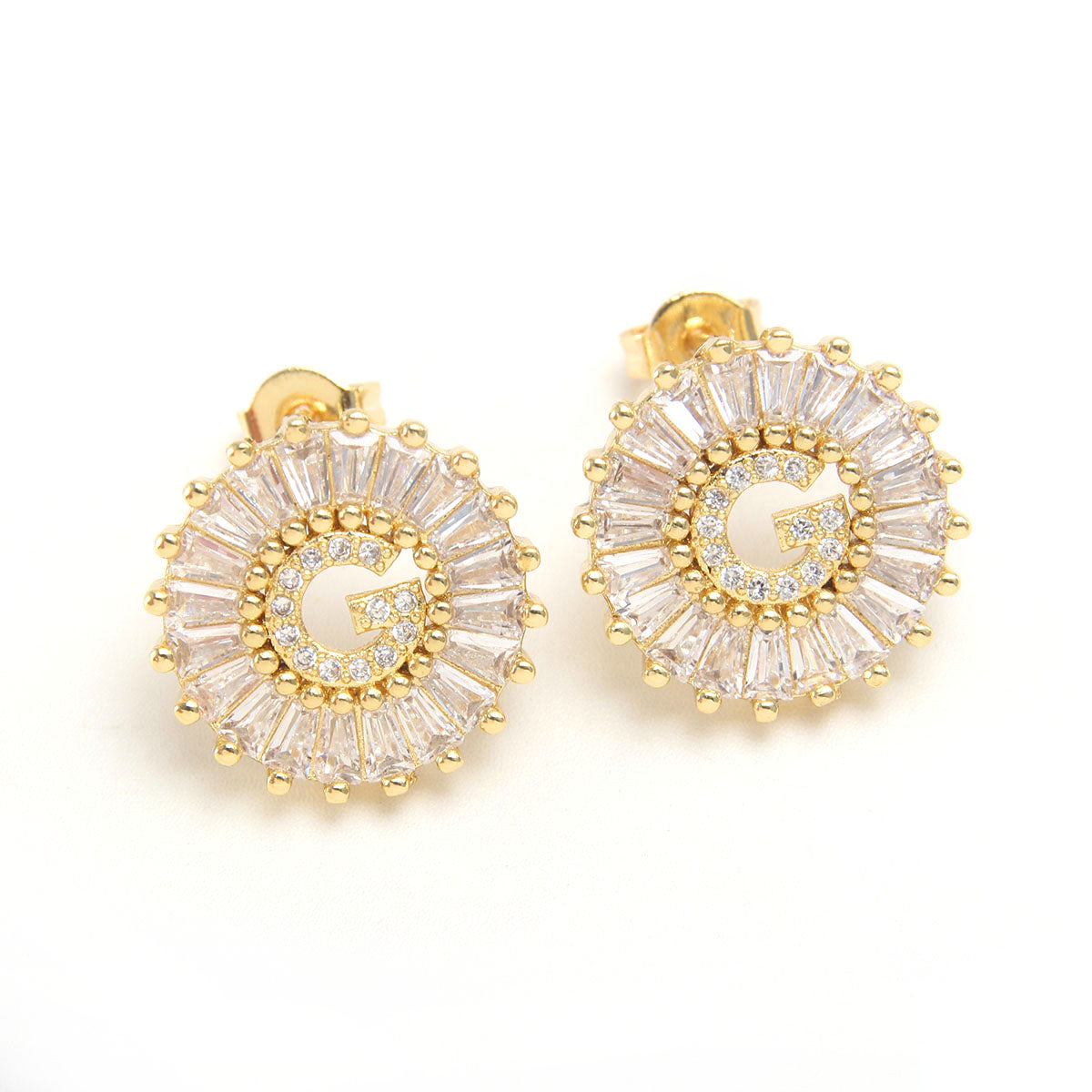 Fashion Letter Copper Inlay Zircon Ear Studs 1 Pair