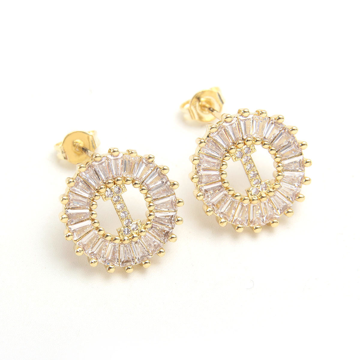 Fashion Letter Copper Inlay Zircon Ear Studs 1 Pair