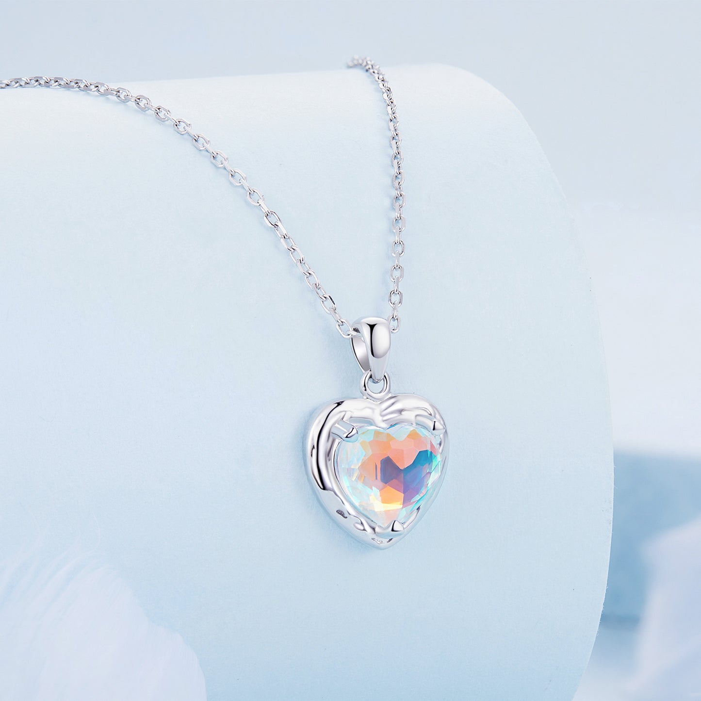 Casual Love Heart Shape Sterling Silver Plating Inlay Glass Stone Zircon White Gold Plated Necklace