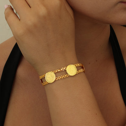 Classic Style Monogram Copper 18k Gold Plated Bracelets In Bulk