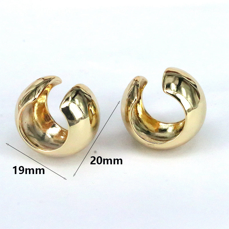 1 Pair Elegant Luxurious Heart Shape Plating Copper 18k Gold Plated Ear Cuffs